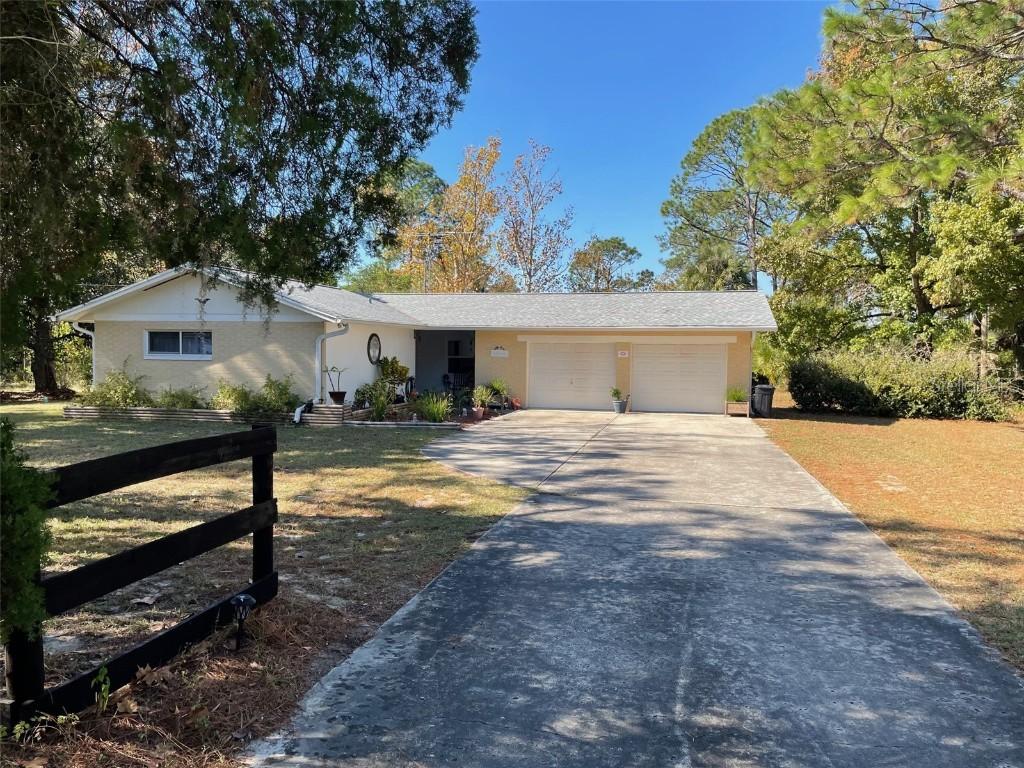 280 SW Ridgewood Rd., Dunnellon, FL 34431