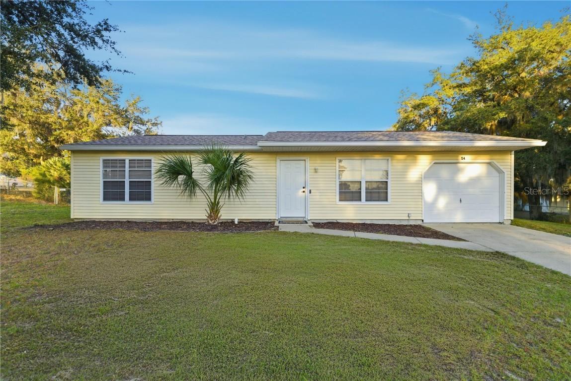 54 Palm Rd., Ocala, FL 34472