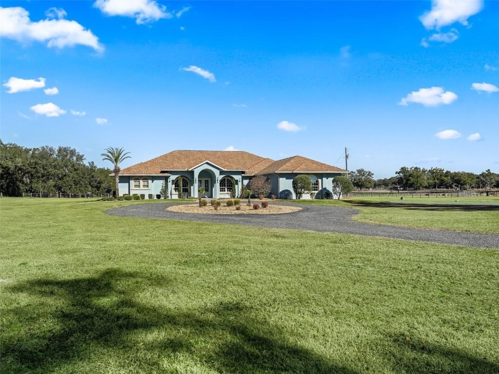 19351 E Levy St., Williston, FL 32696