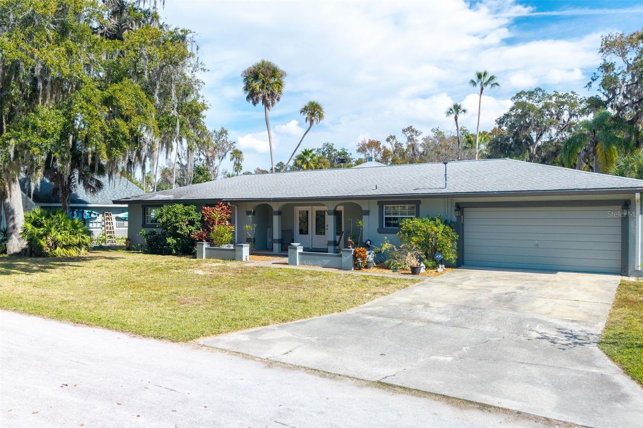 965 N Appalachian Ter., Crystal River, FL 34429