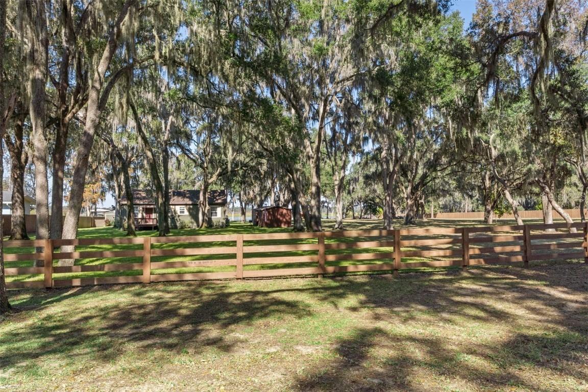 6185 W Riverbend Rd., Dunnellon, FL 34433