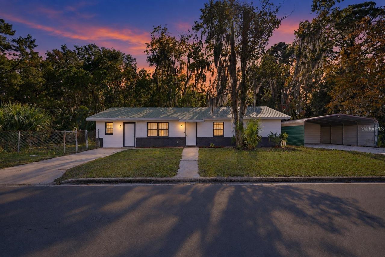 1915 Bronson St., Palatka, FL 32177