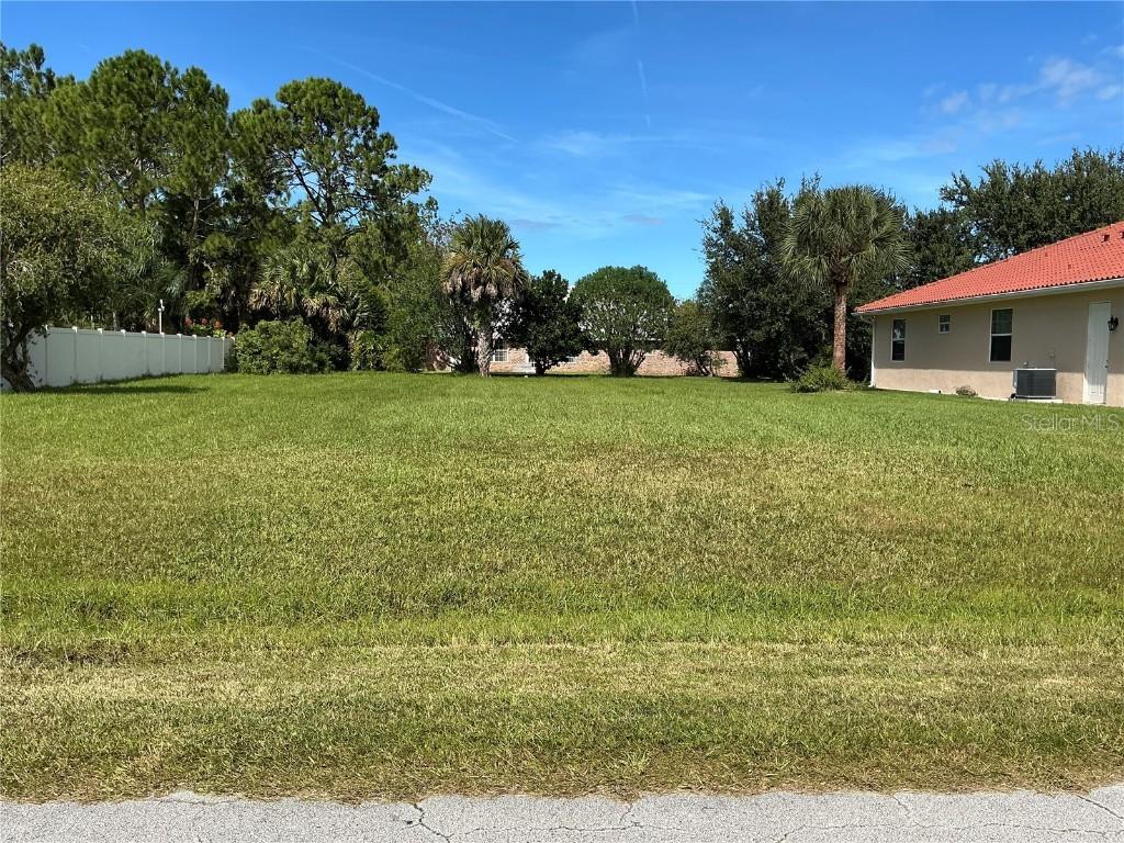 10 Fernon Ln., Palm Coast, FL 32137