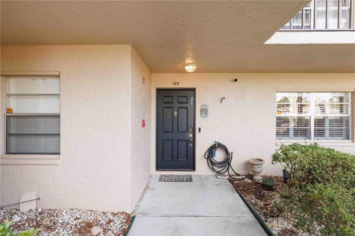 6999 W Country Club Dr. #125, Sarasota, FL 34243