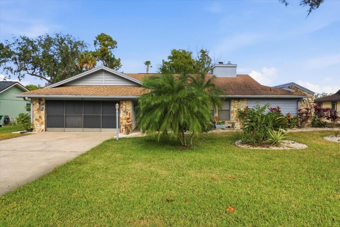11721 W Riverhaven Dr., Homosassa, FL 34448