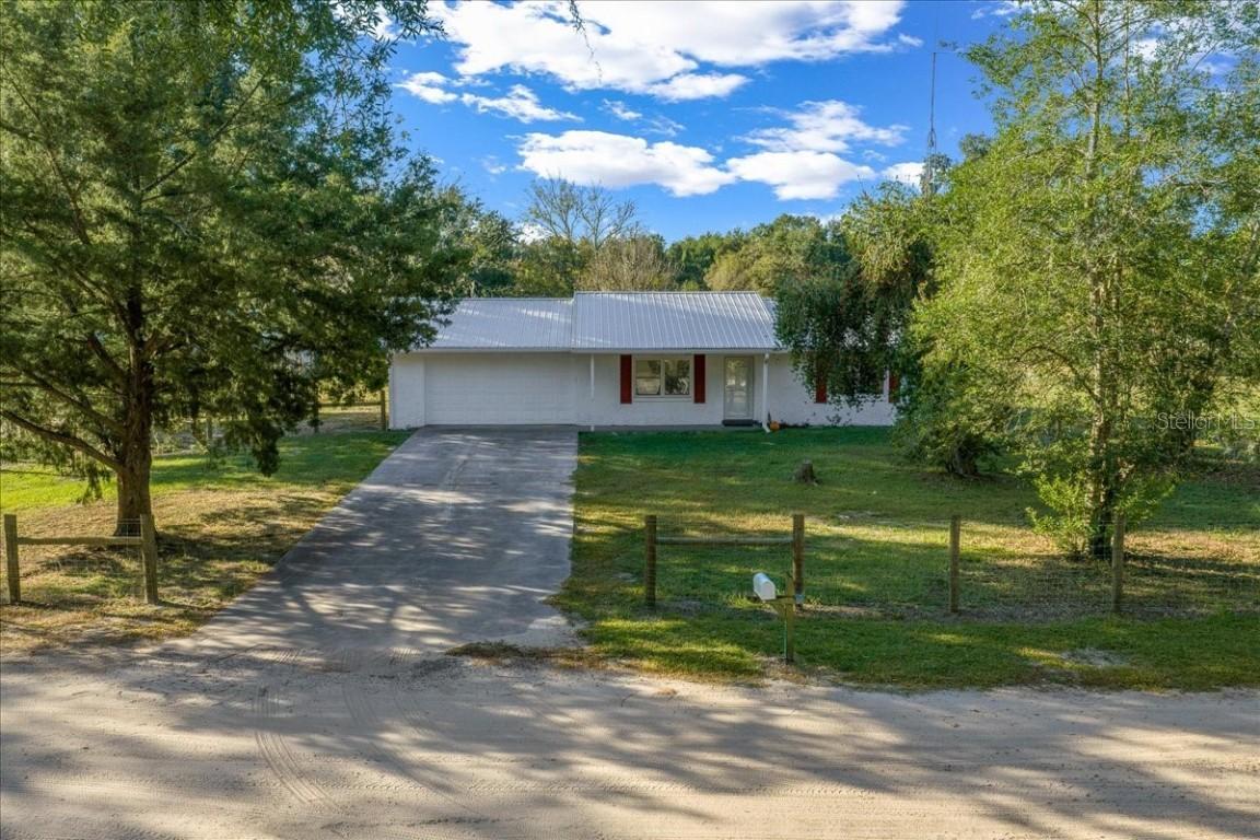 11060 SE 128th Place Rd., Ocklawaha, FL 32179