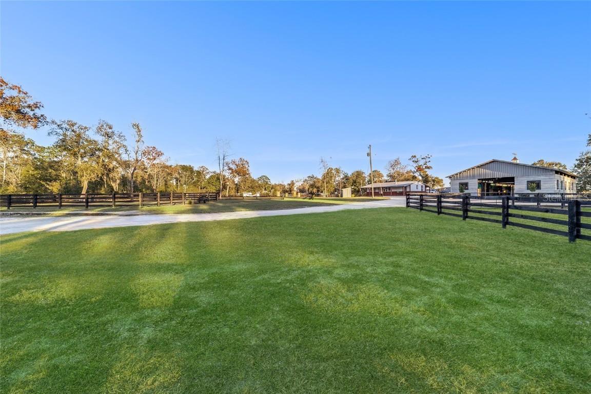 6491 SE 185th Ter., Morriston, FL 32668