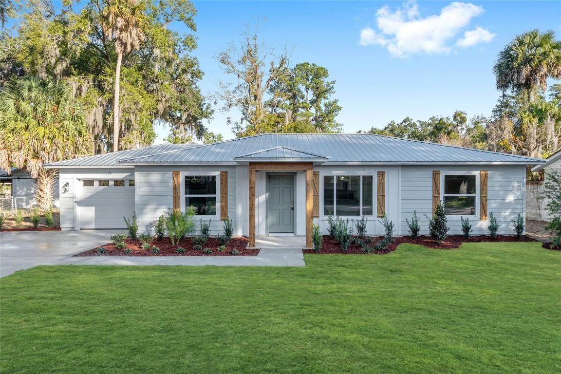 725 SE 10th Pl., Ocala, FL 34471