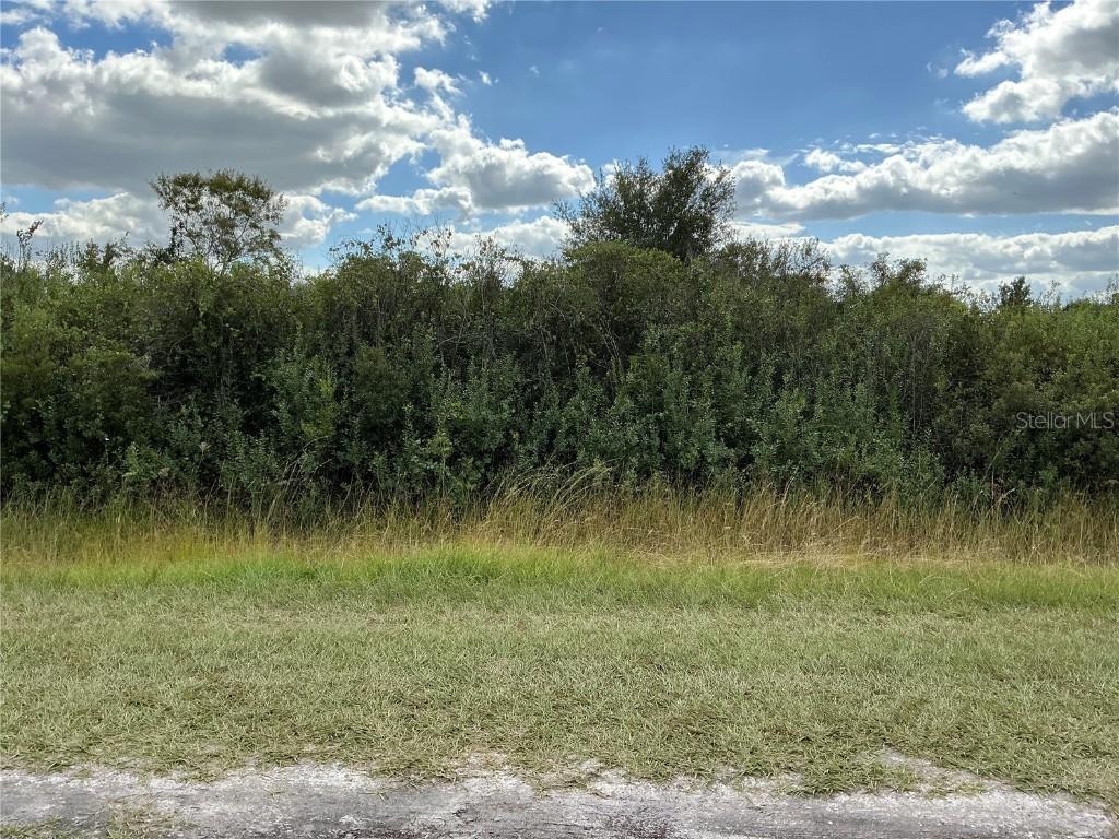 15944 NW 266th St., Okeechobee, FL 34972