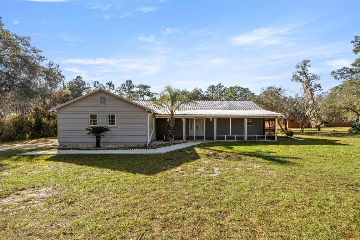 11921 SE 169th Avenue Rd., Ocklawaha, FL 32179