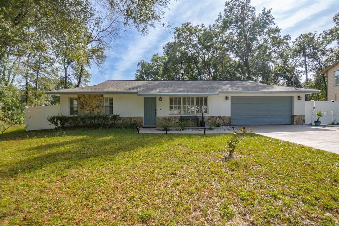 6460 E Glencoe St., Inverness, FL 34452