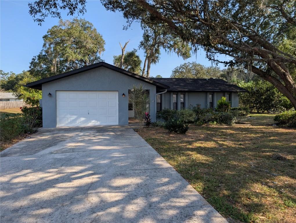 2409 S Shelly Ave., Inverness, FL 34450