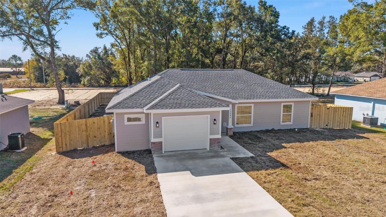 24310 NW Falcon Ave., Dunnellon, FL 34431