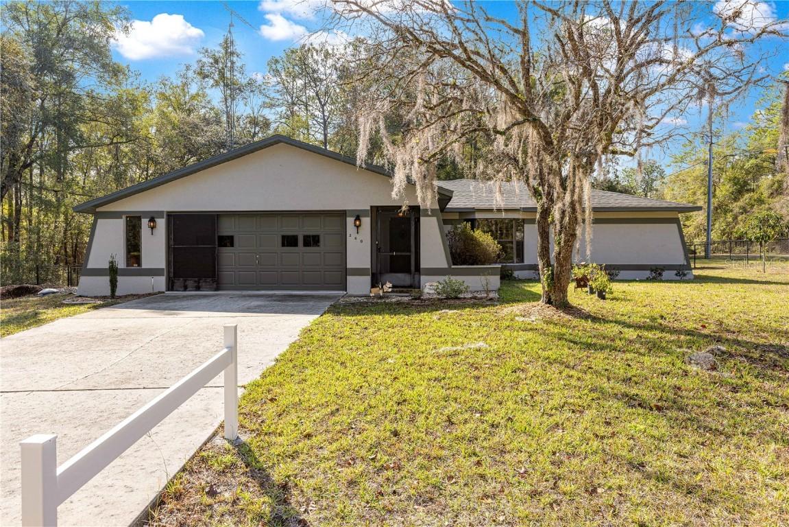 240 W Nova Pl., Citrus Springs, FL 34434