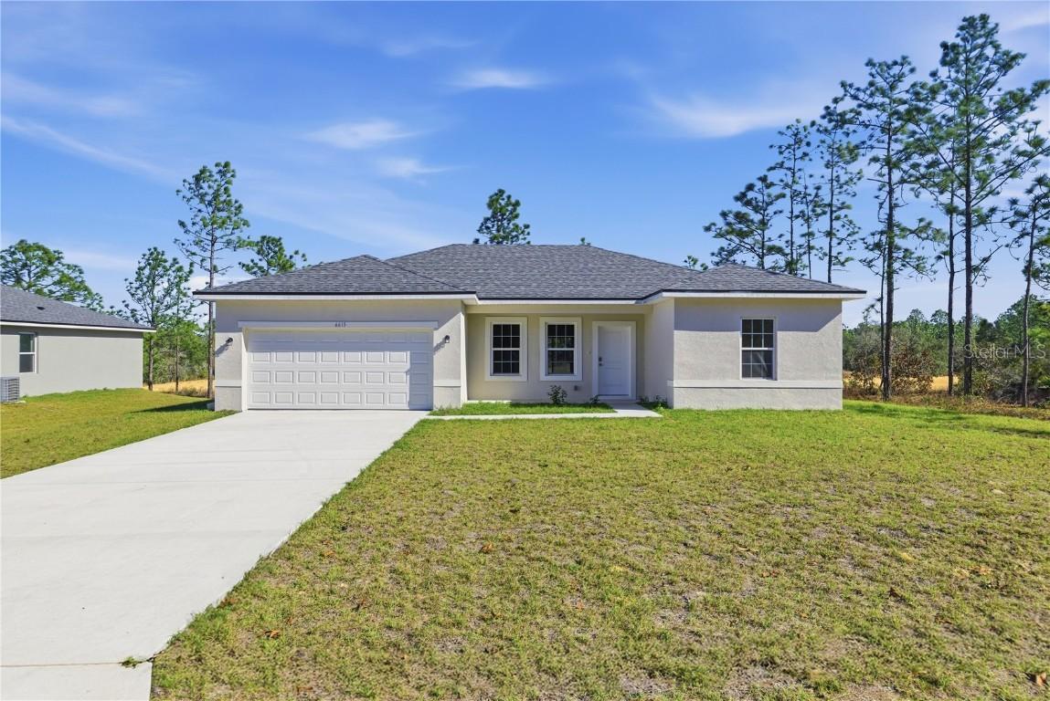 6615 N Waycross Way, Citrus Springs, FL 34433