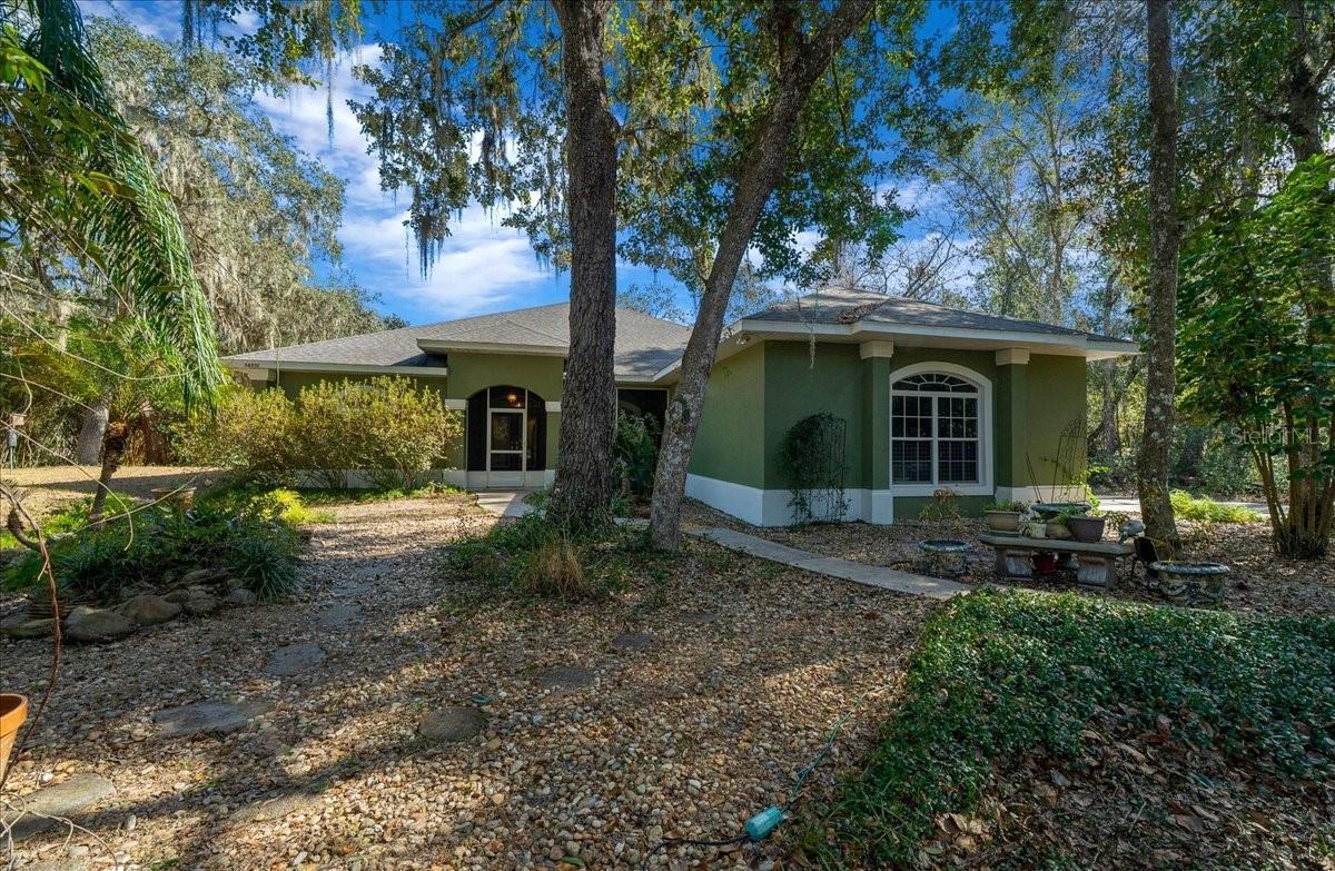 16731 SE 181st Ter., Weirsdale, FL 32195