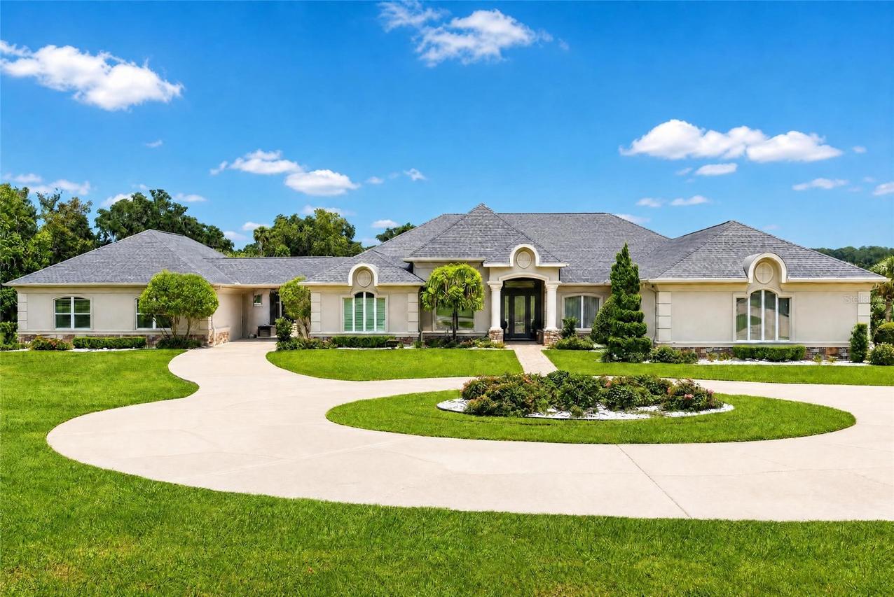 9389 SW 14th Ave., Ocala, FL 34476