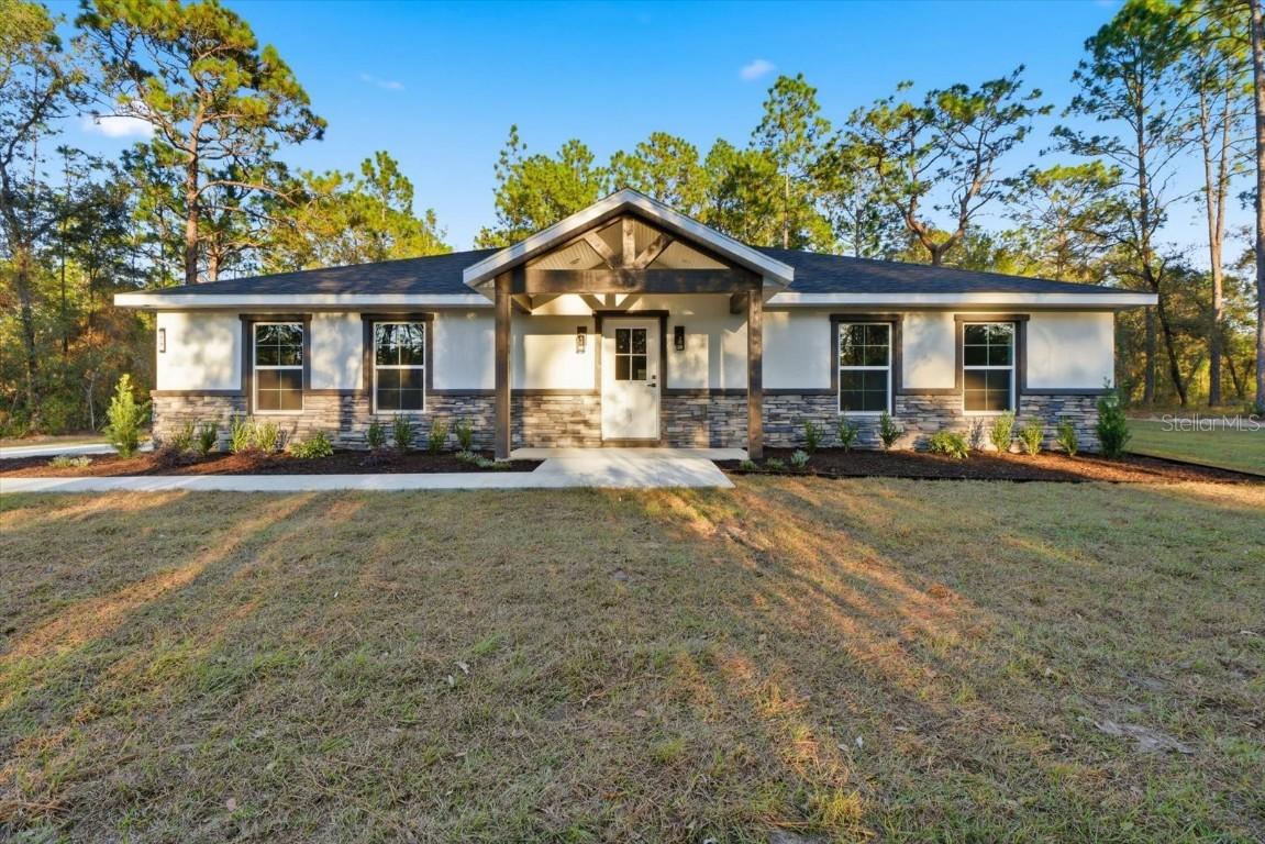 7515 N Windbrook Dr., Citrus Springs, FL 34433