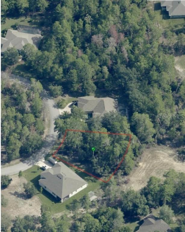 10 Dracaena Ct., Homosassa, FL 34446