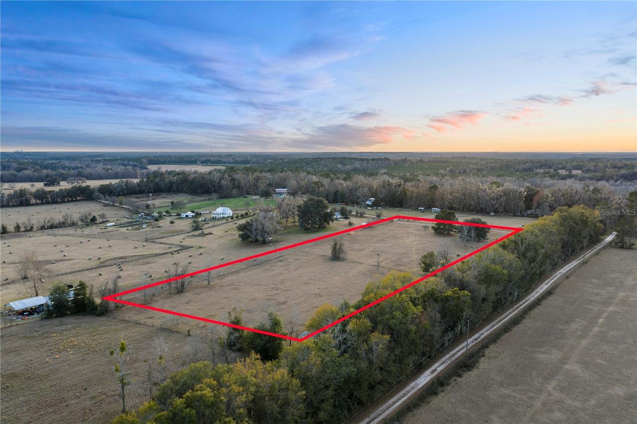 21405 Old Bellamy Rd., Alachua, FL 32615