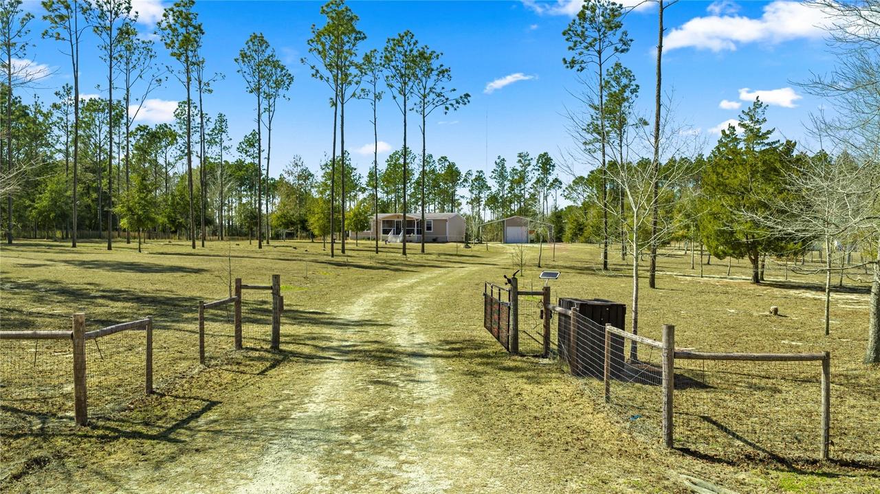 5130 SE 137th Ave., Morriston, FL 32668