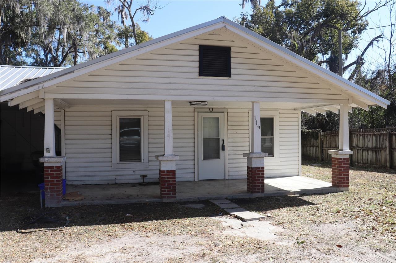 119 NE 1st St., Williston, FL 32696