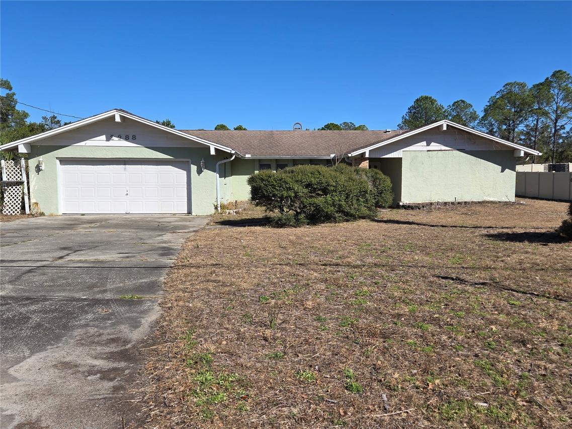 2288 Evenglow Ave., Spring Hill, FL 34609