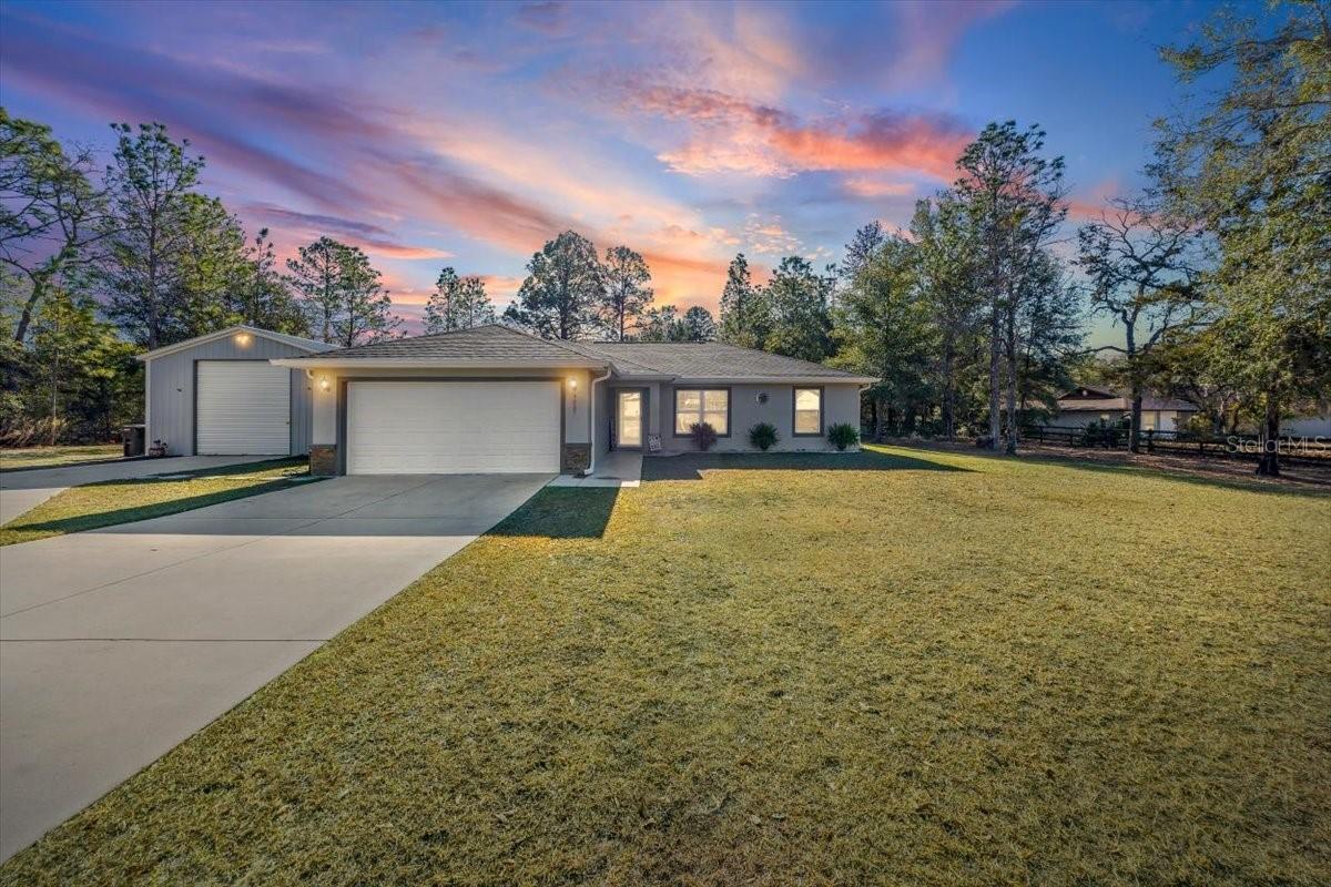 9085 SW 202nd Avenue Rd., Dunnellon, FL 34431