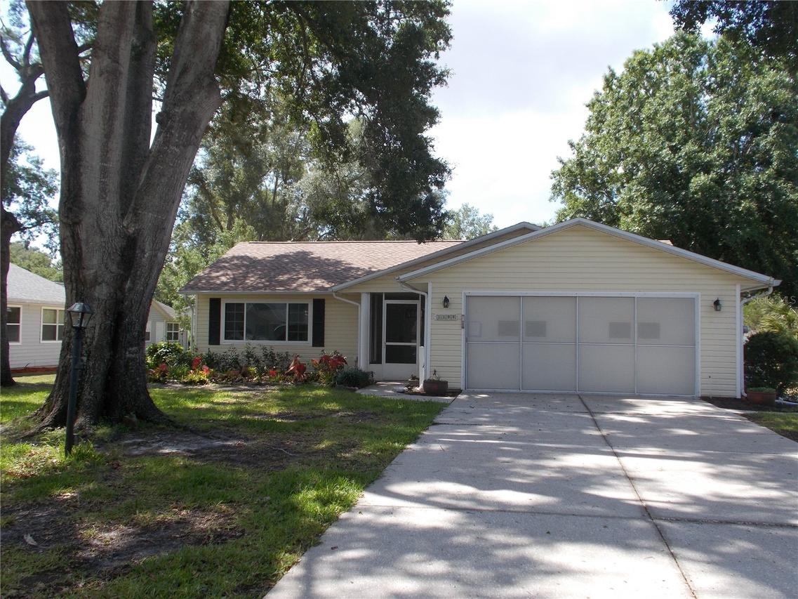 2108 Greenlaw Ct., Leesburg, FL 34788