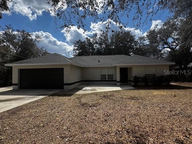 76 Fisher Way Tr., Ocklawaha, FL 32179