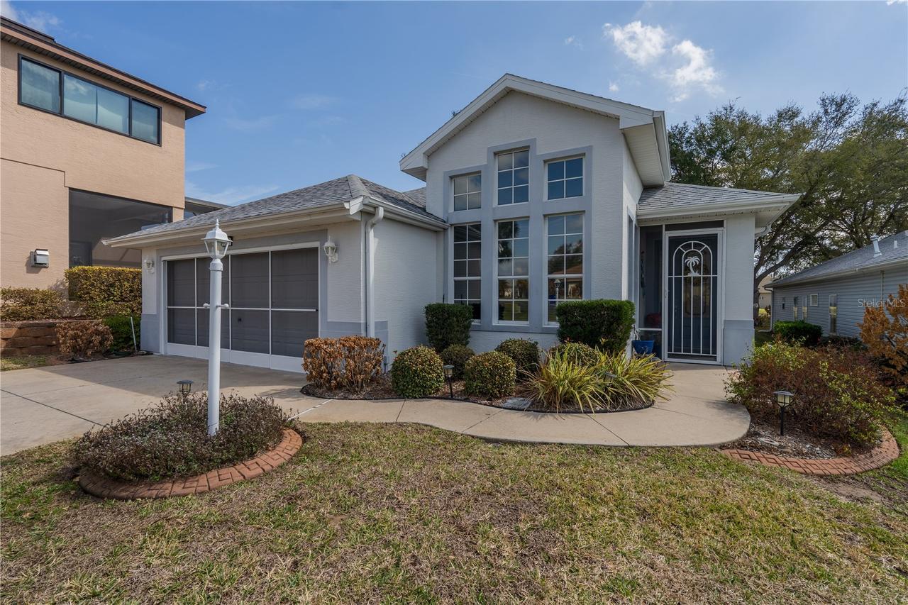 6210 Sailboat Ave., Tavares, FL 32778