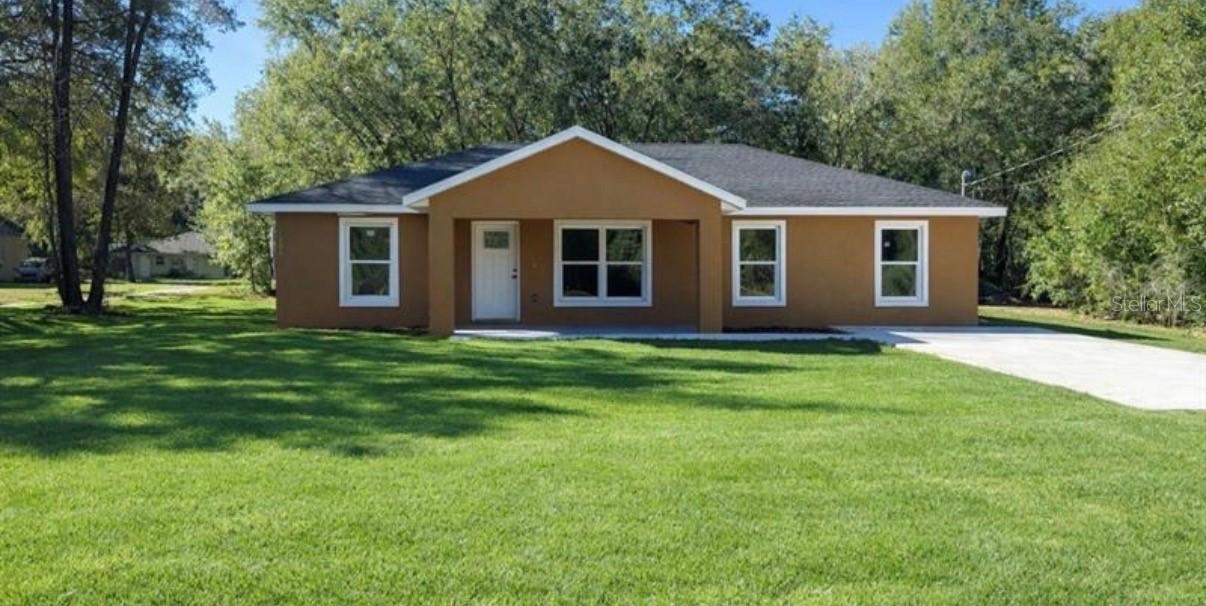 97 NW Sparrow Rd., Dunnellon, FL 34431