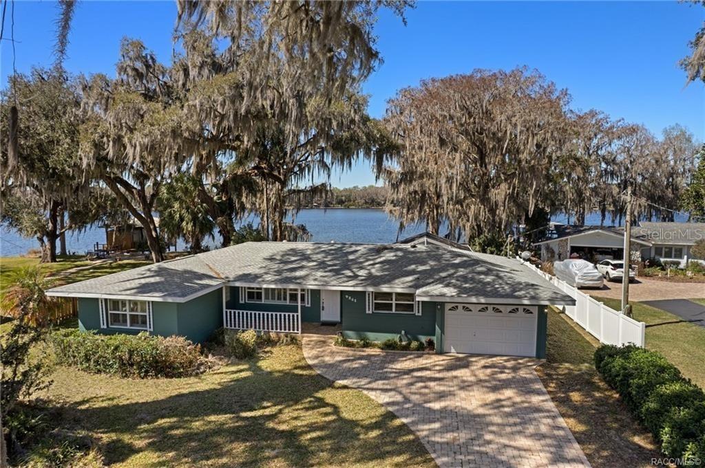 9241 E Kenosha Ct., Floral City, FL 34436