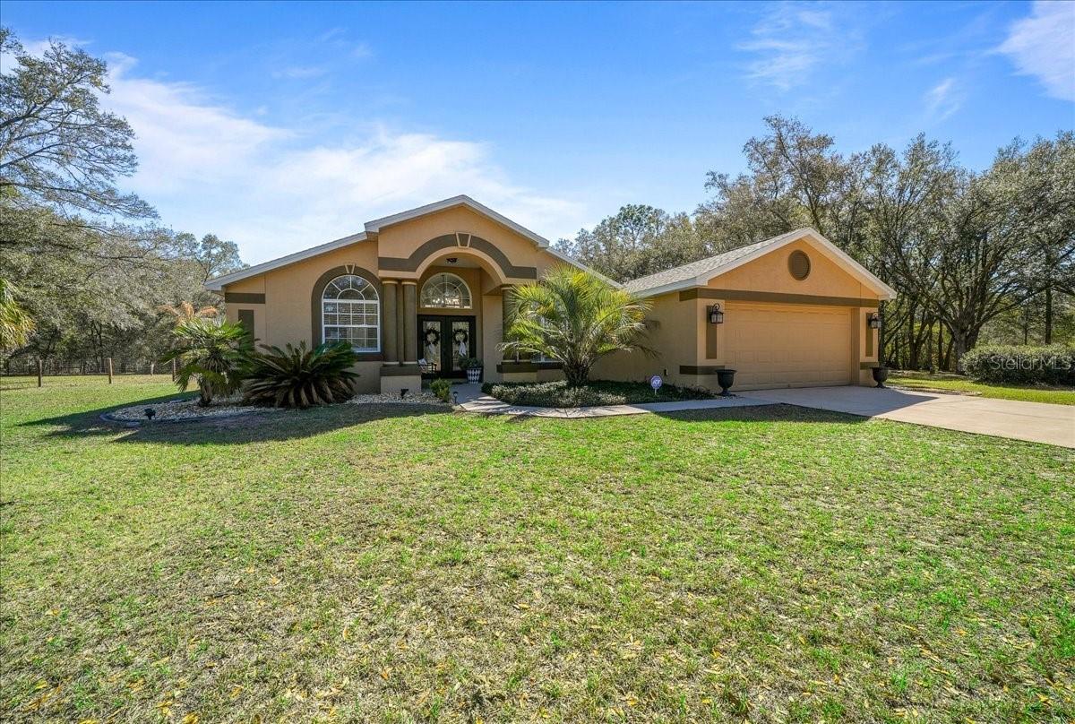 8583 N Tibet Ter., Dunnellon, FL 34433