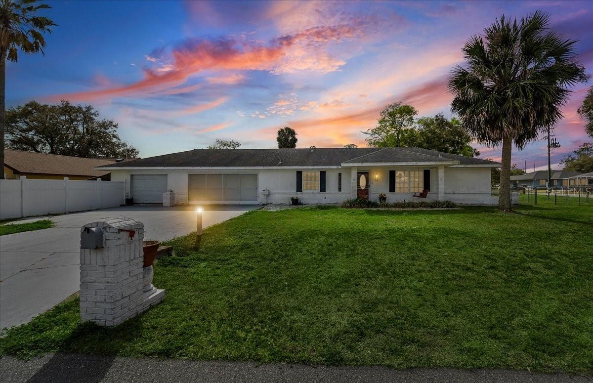 1 Cherry Ln., Ocala, FL 34472