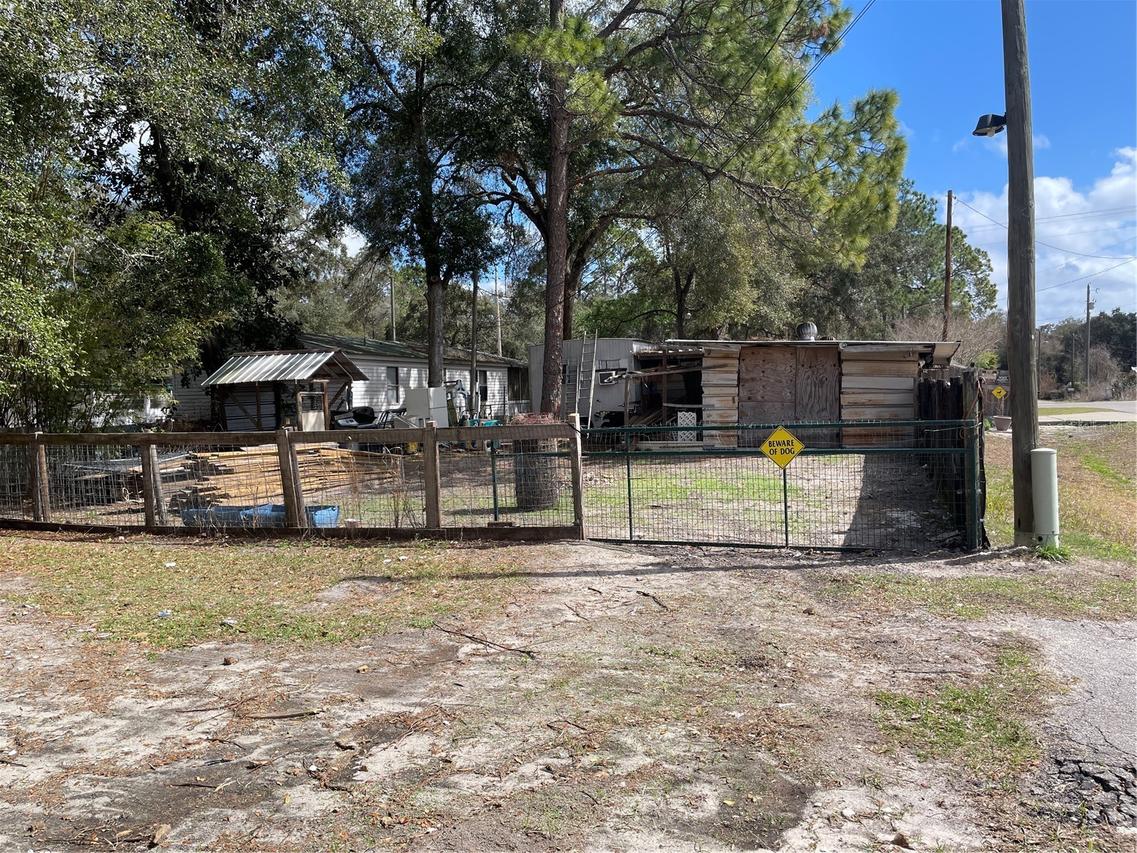 18569 SE 22nd Ln., Silver Springs, FL 34488