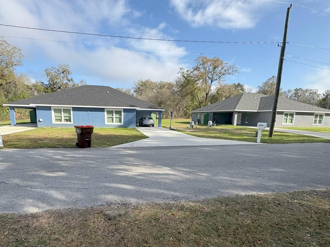 4341 NW 154th St., Reddick, FL 32686