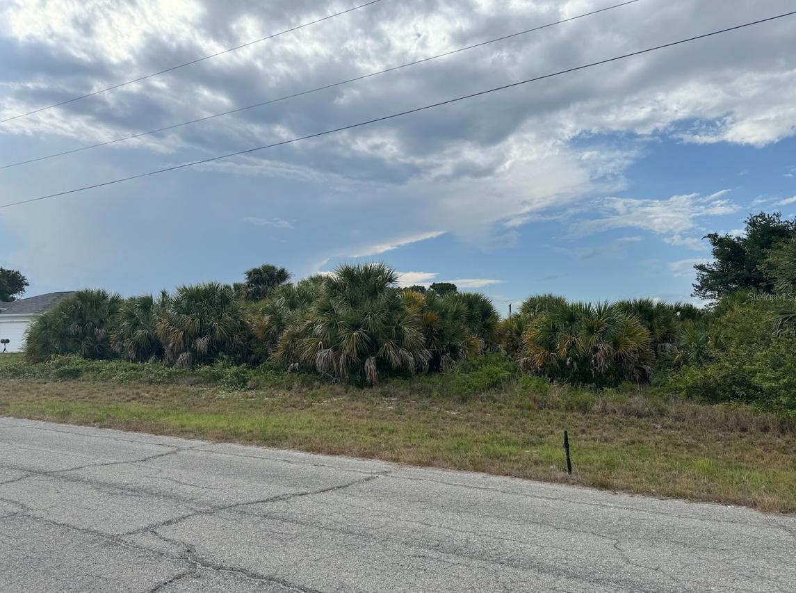 320 Kansas Ter., Labelle, FL 33935