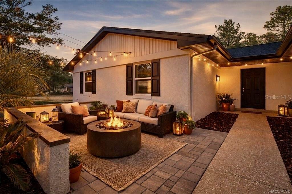 2587 W Cacti Ct., Citrus Springs, FL 34434