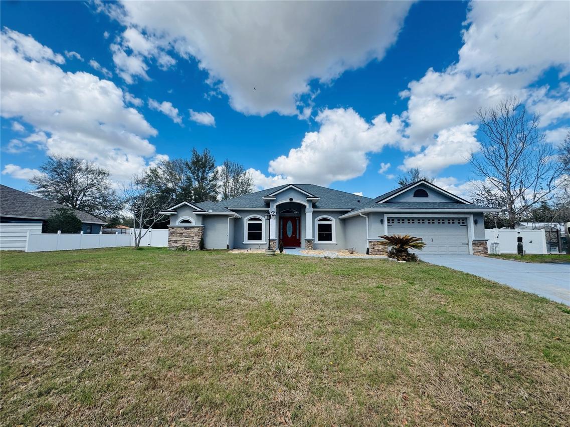 13797 SW 109th Ln., Dunnellon, FL 34432