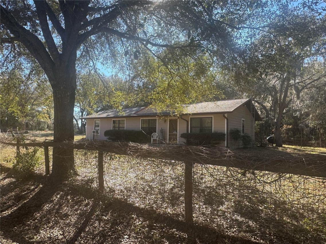 10962 SW 112th Ave., Dunnellon, FL 34432