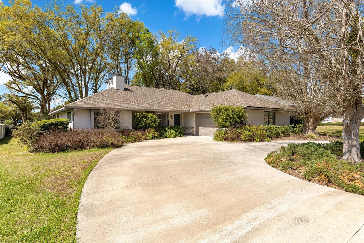 2220 SE 51st Ave., Ocala, FL 34480