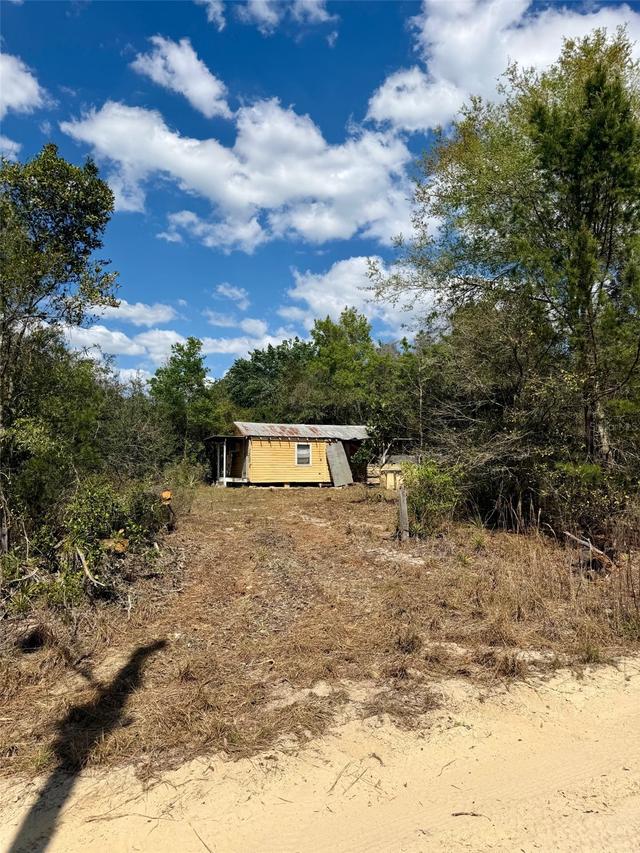 15575 NE 234th Pl., Fort Mc Coy, FL 32134