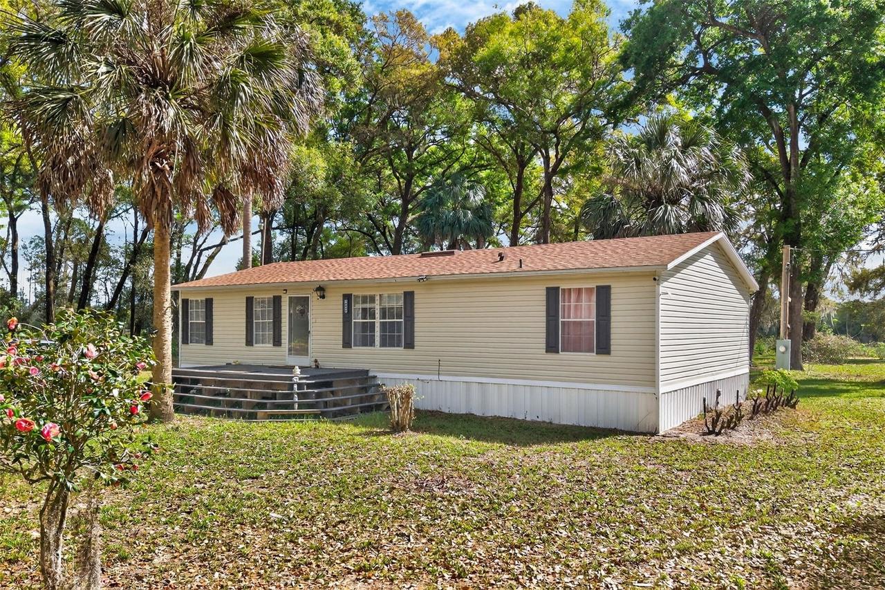 16820 SE 165th Ave., Weirsdale, FL 32195