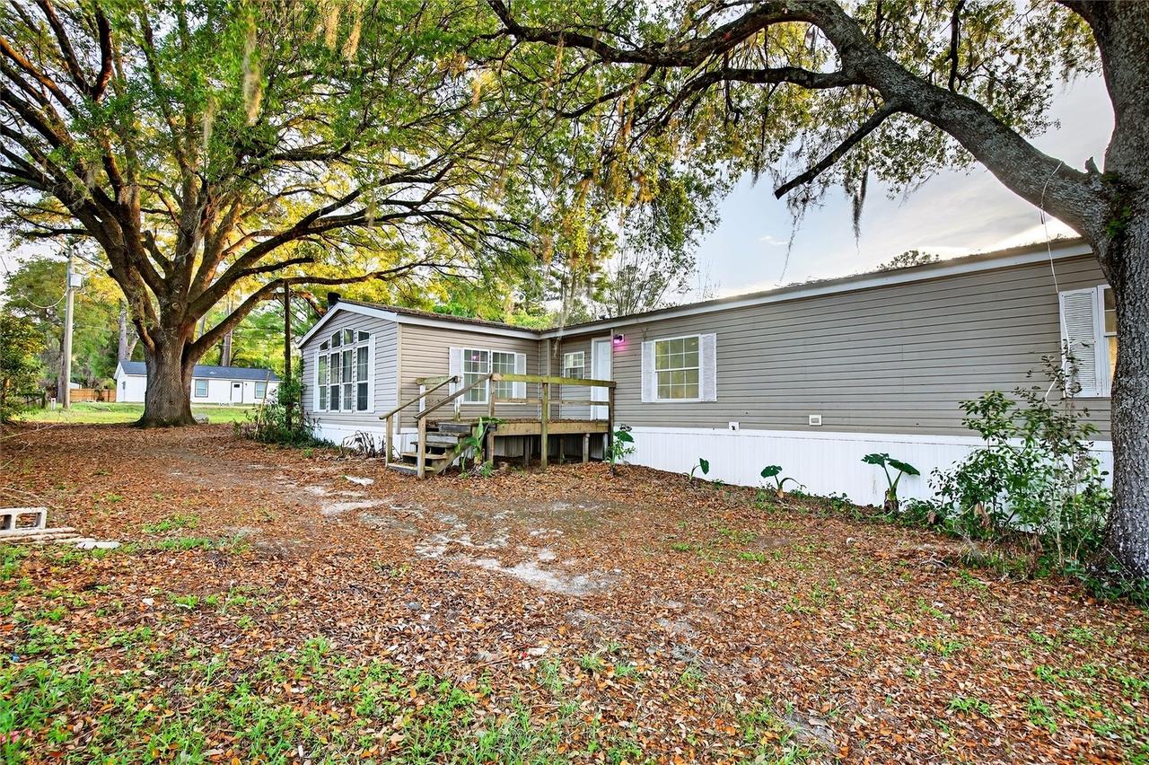 11065 NE 145th Ln., Fort Mc Coy, FL 32134