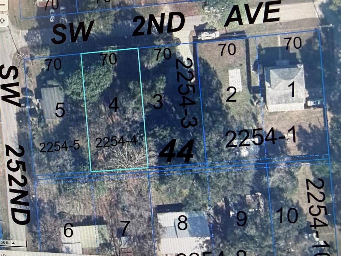 215 SW 252nd St., Newberry, FL 32669