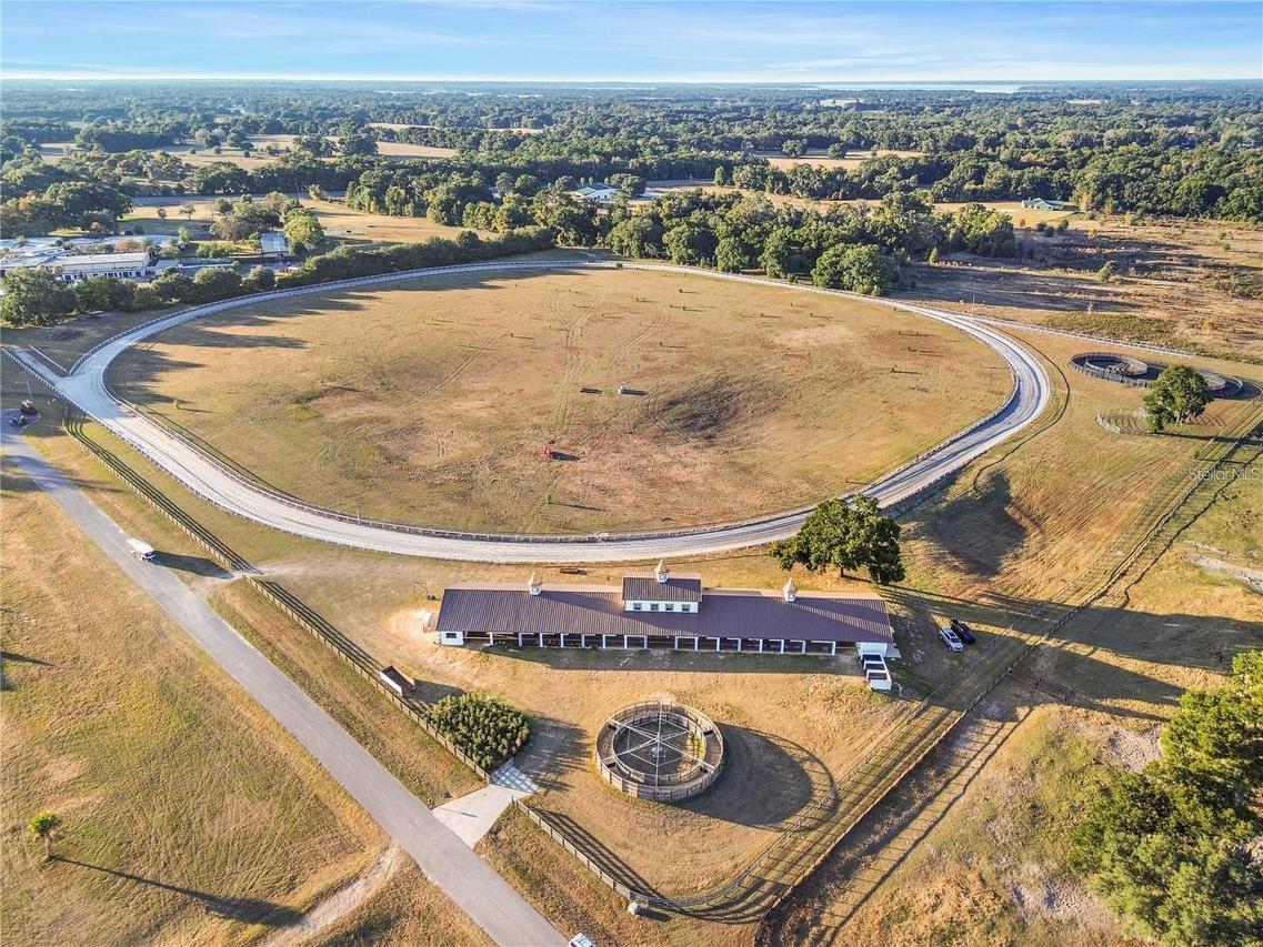 1345-1 NE 155 Place, Citra, FL 32113