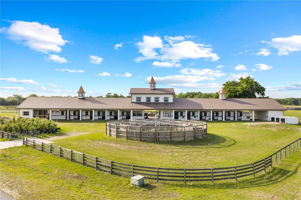 1345-1 NE 155 Place, Citra, FL 32113