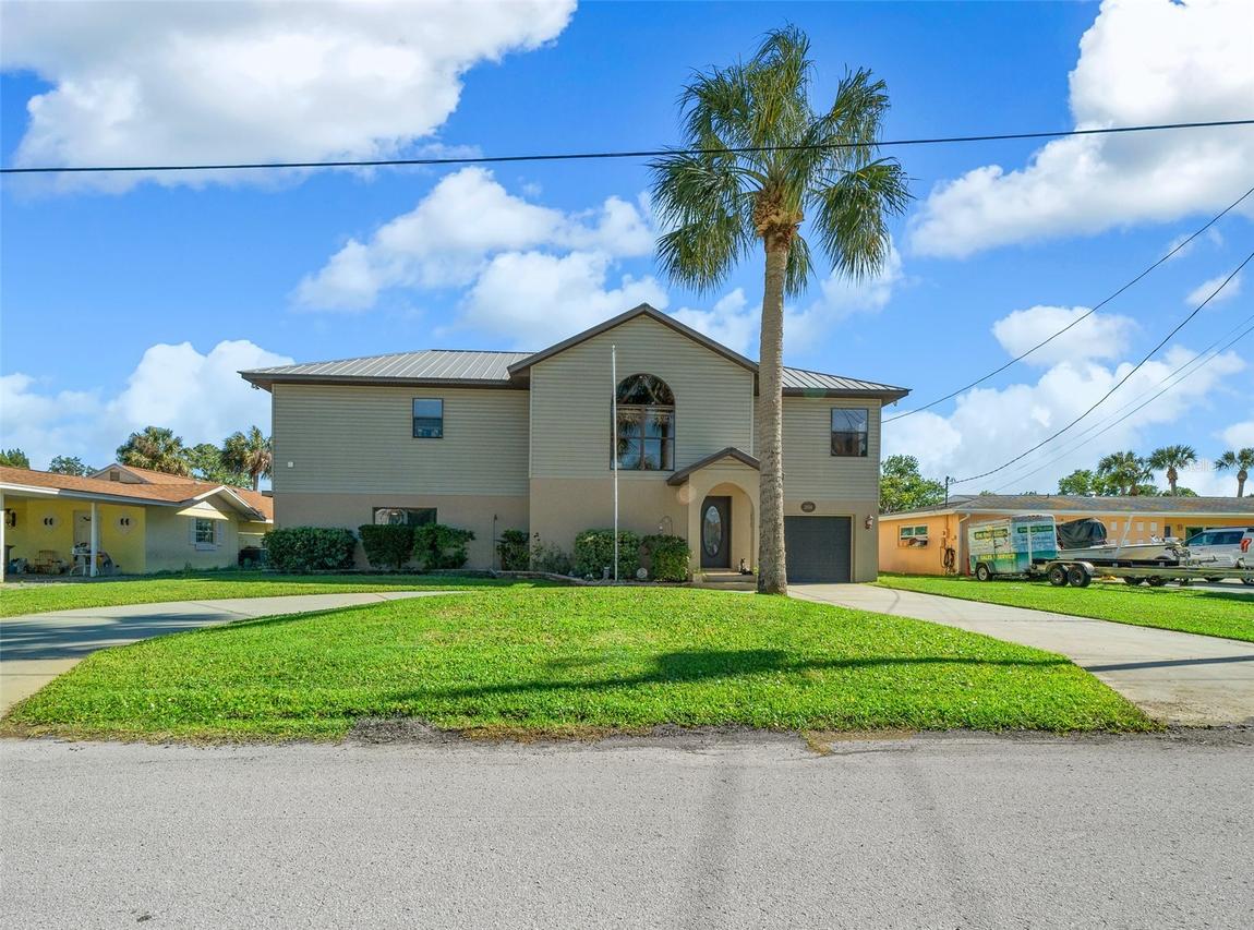 2050 NW 18th St., Crystal River, FL 34428