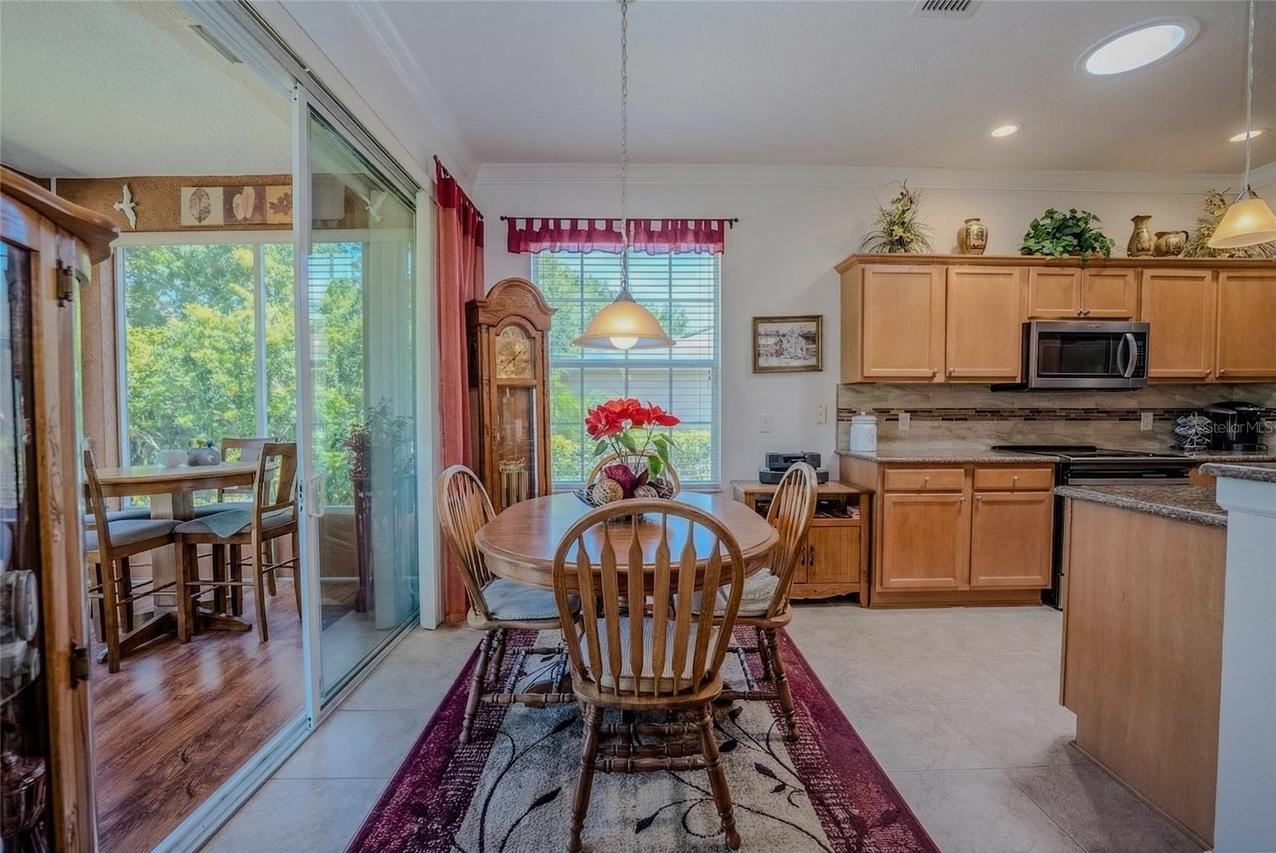 9077 SW 70th Loop, Ocala, FL 34481